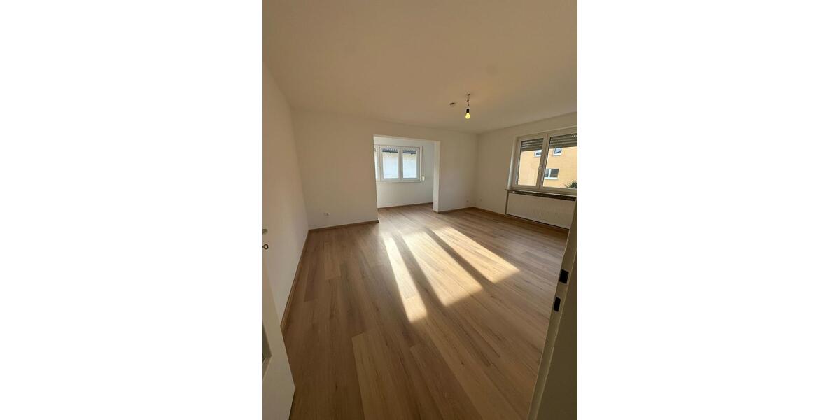 Etagenwohnung Rastatt - 4 Zimmer, 86 m&sup2;, 830&euro; | Angebot:24559804