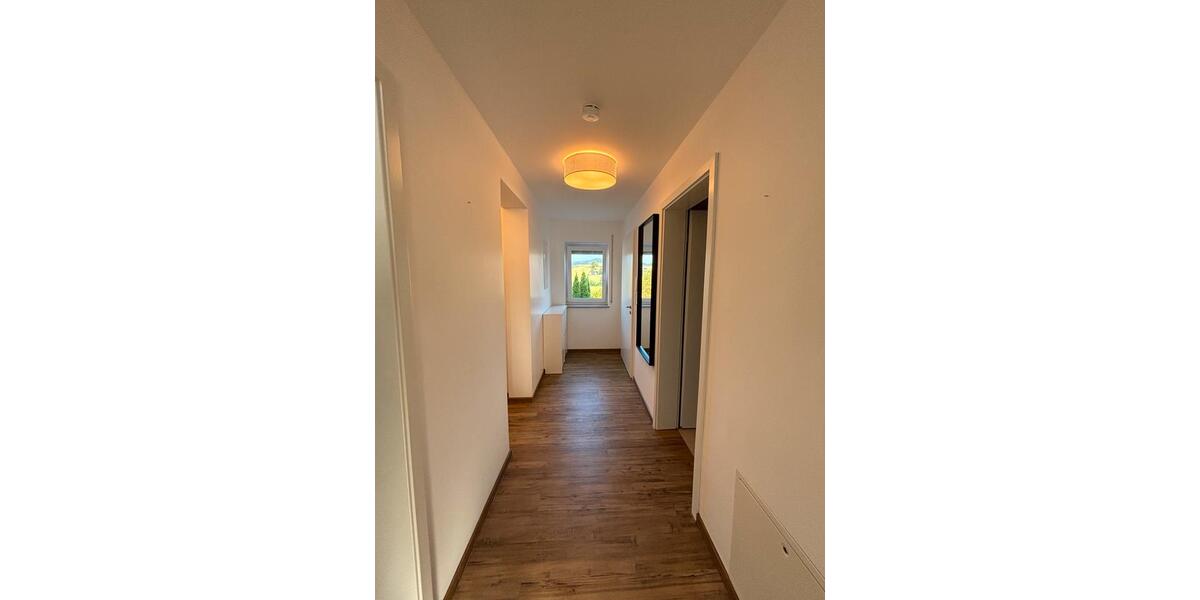 Wohnen auf Zeit Löwenstein - 3 Zimmer, 50 m&sup2;, 20&euro; | Angebot:26538586