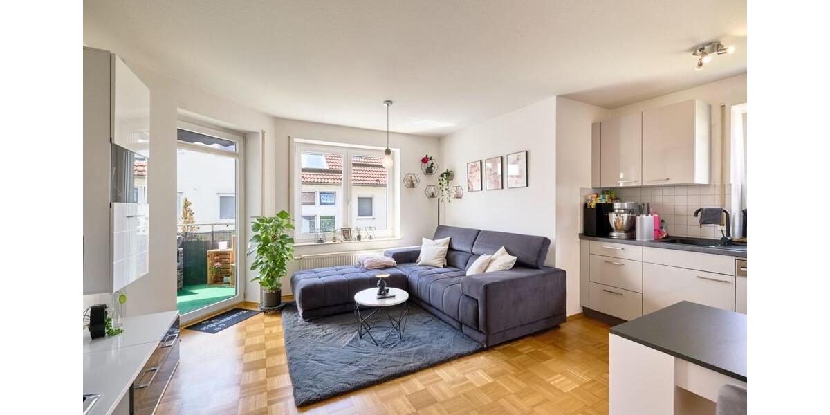 Etagenwohnung Gomaringen - 2 Zimmer, 44 m&sup2;, 912&euro; | Angebot:26265570
