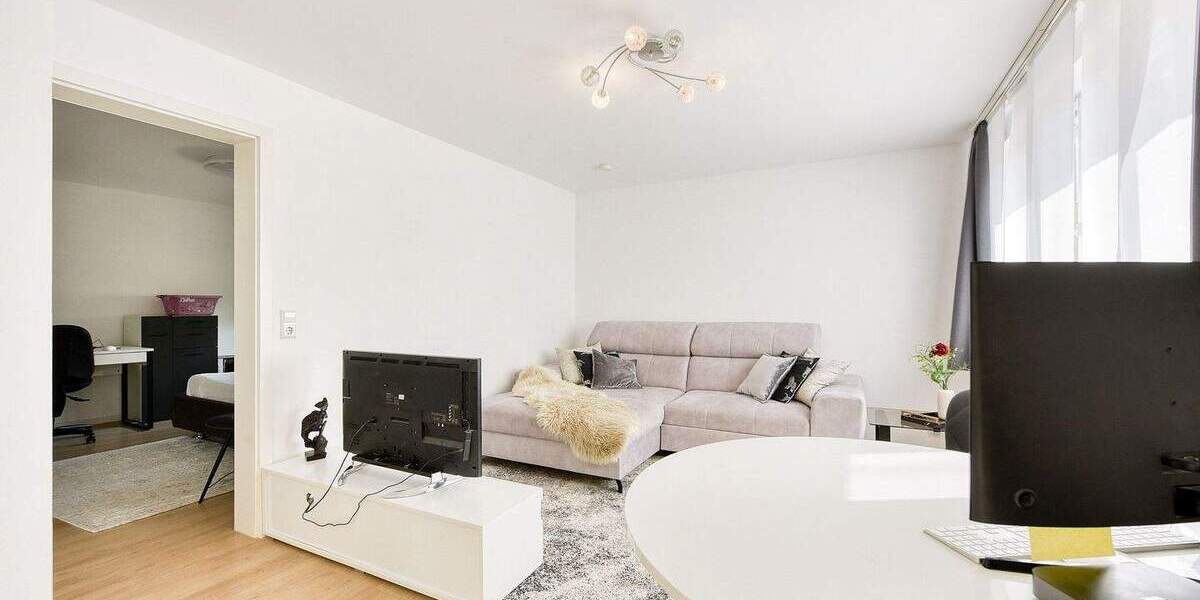 +++ gute Wohnlage - eigener Zugang - Souterrain mit Terrasse - an einen Nichtraucher - keine EBK +++ 2 zimmer