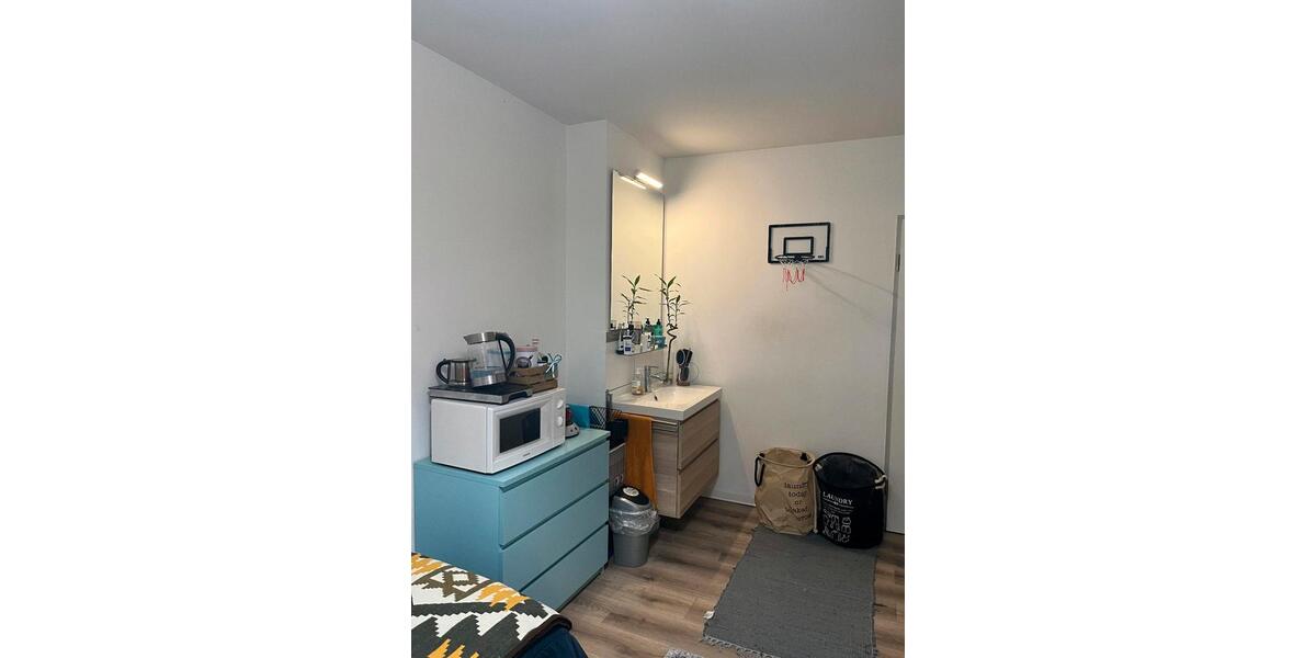 Wohnen auf Zeit Bochum Laer - 1 Zimmer, 15 m&sup2;, 489&euro; | Angebot:24983409
