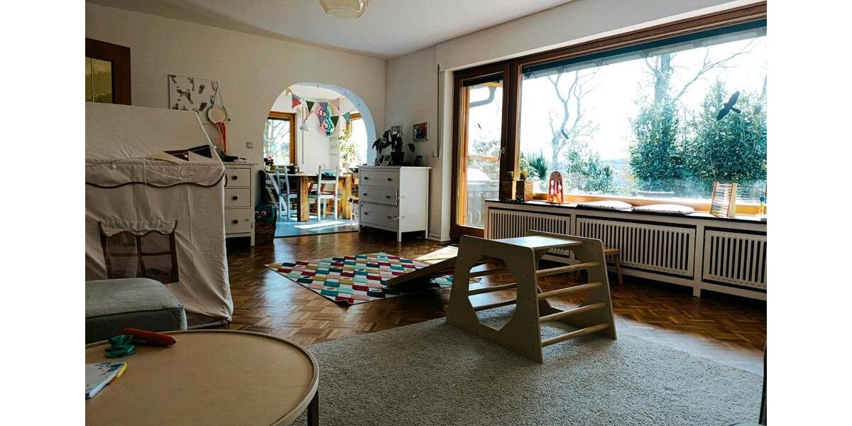 Einfamilienhaus Windhagen - 7 Zimmer, 180 m&sup2;, 1.600&euro; | Angebot:25424853