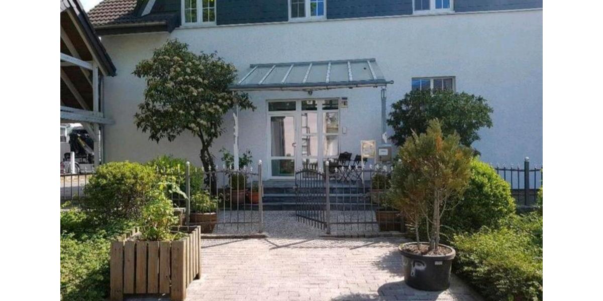Etagenwohnung Rinteln - 2.5 Zimmer, 105 m&sup2;, 735&euro; | Angebot:26562586