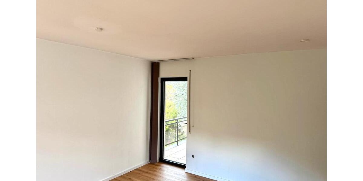 Terrassenwohnung Gerolstein - 2 Zimmer, 127 m&sup2;, 990&euro; | Angebot:26676349
