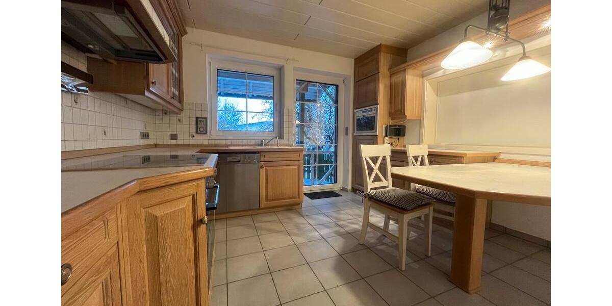 Erdgeschoßwohnung Kierspe - 3.5 Zimmer, 110 m&sup2;, 890&euro; | Angebot:25822583