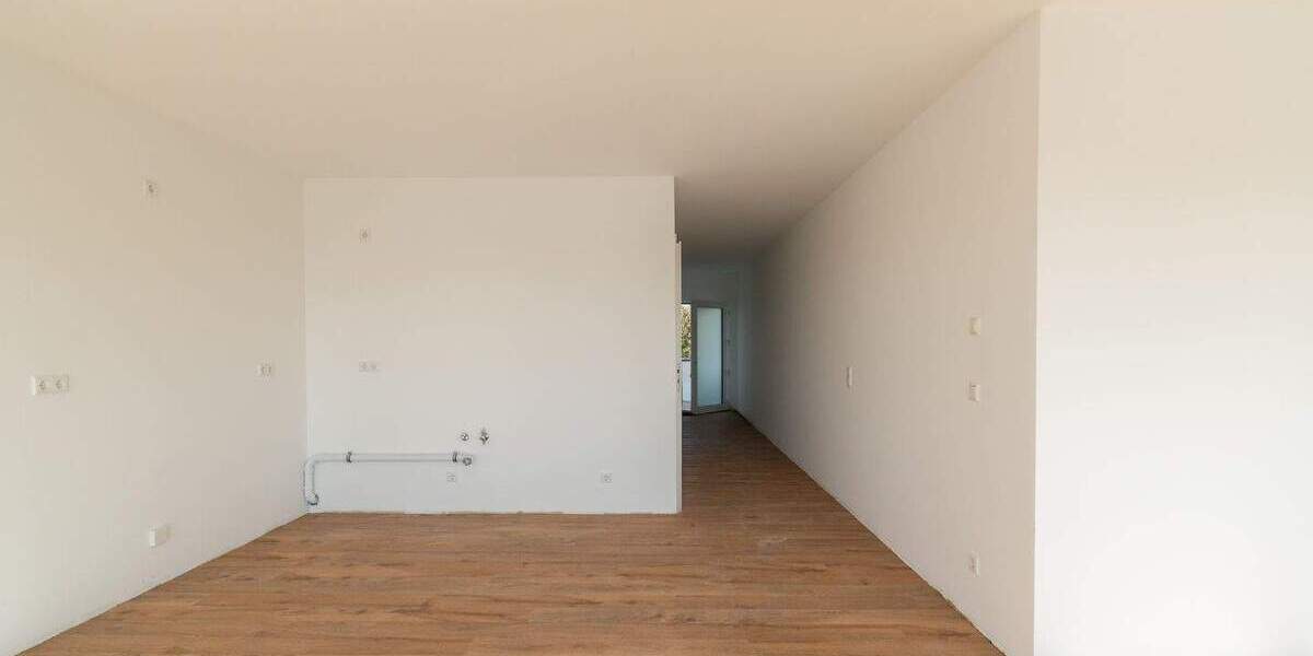 KOMFORTABLER ZWEITBEZUG MIT SONNENBALKON Geräumige 2-Raum-Wohnung mit Balkon und Fußbodenheizung 2 zimmer