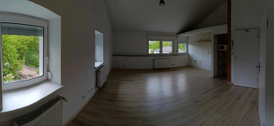 Dachgeschoßwohnung Hundsangen - 1 Zimmer, 40 m&sup2;, 490&euro; | Angebot:26629760