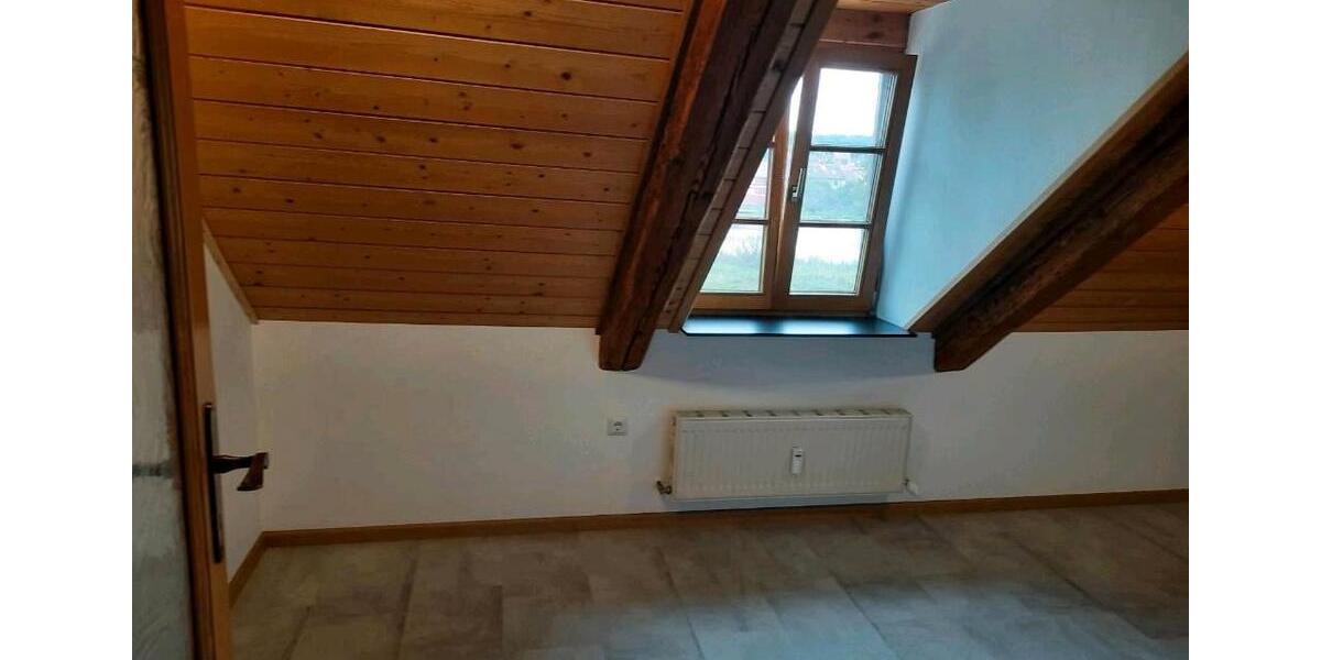 Dachgeschoßwohnung Kallmünz - 2 Zimmer, 65 m&sup2;, 880&euro; | Angebot:26561790