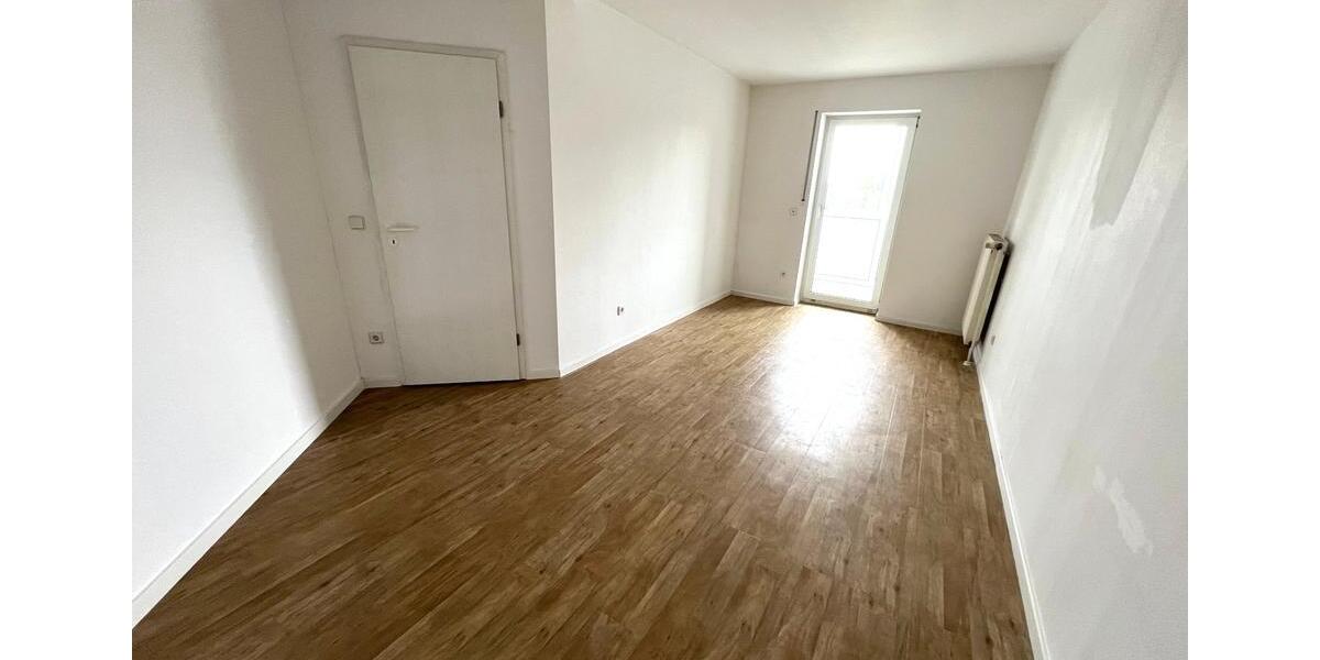 Etagenwohnung Bielefeld Schildesche - 4 Zimmer, 120 m&sup2;, 1.320&euro; | Angebot:26505399