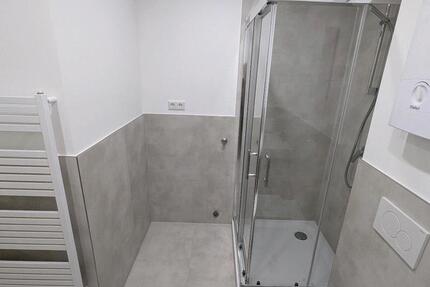 Helle 2 Zimmerwohnung zimmer