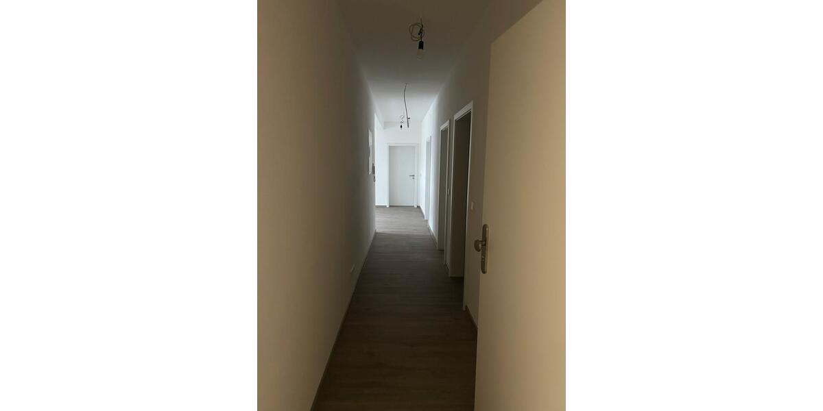 Erdgeschoßwohnung Prüm - 4 Zimmer, 90 m&sup2;, 1.100&euro; | Angebot:25824734