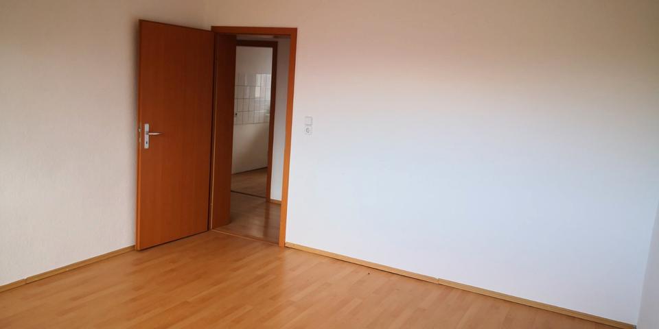 Etagenwohnung Pritzwalk - 3 Zimmer, 68 m&sup2;, 360&euro; | Angebot:26269385