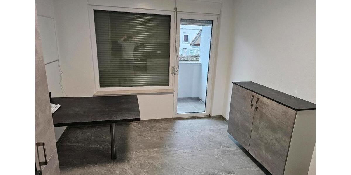 3 Zimmerwohnung + Küche +Dusche 3 zimmer