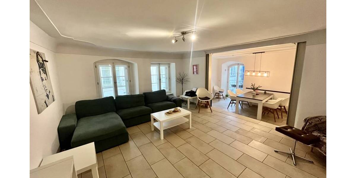 Etagenwohnung Passau Altstadt - 4 Zimmer, 126 m&sup2;, 1.300&euro; | Angebot:26514899