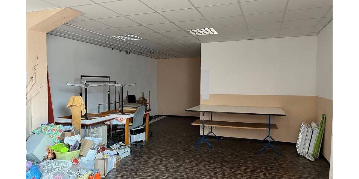 Gewerbeobjekt Beverungen - 3 Zimmer, 700&euro; | Angebot:23965686