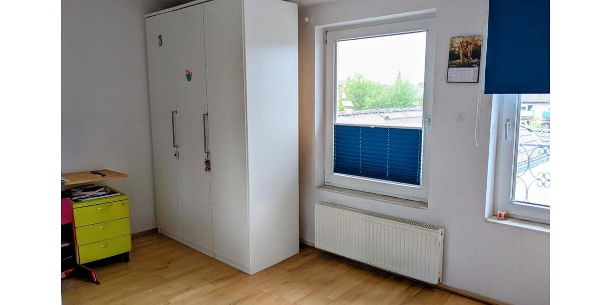 Dachgeschoßwohnung Aachen Aachen-Mitte - 3 Zimmer, 85 m&sup2;, 890&euro; | Angebot:26521900