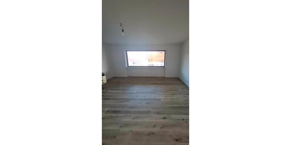 Etagenwohnung Aldersbach - 4 Zimmer, 100 m&sup2;, 770&euro; | Angebot:26398681