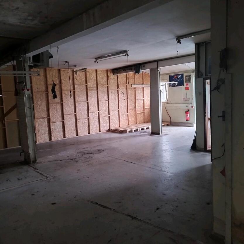 Lagerhalle 100qm - ehem. Werkstatt