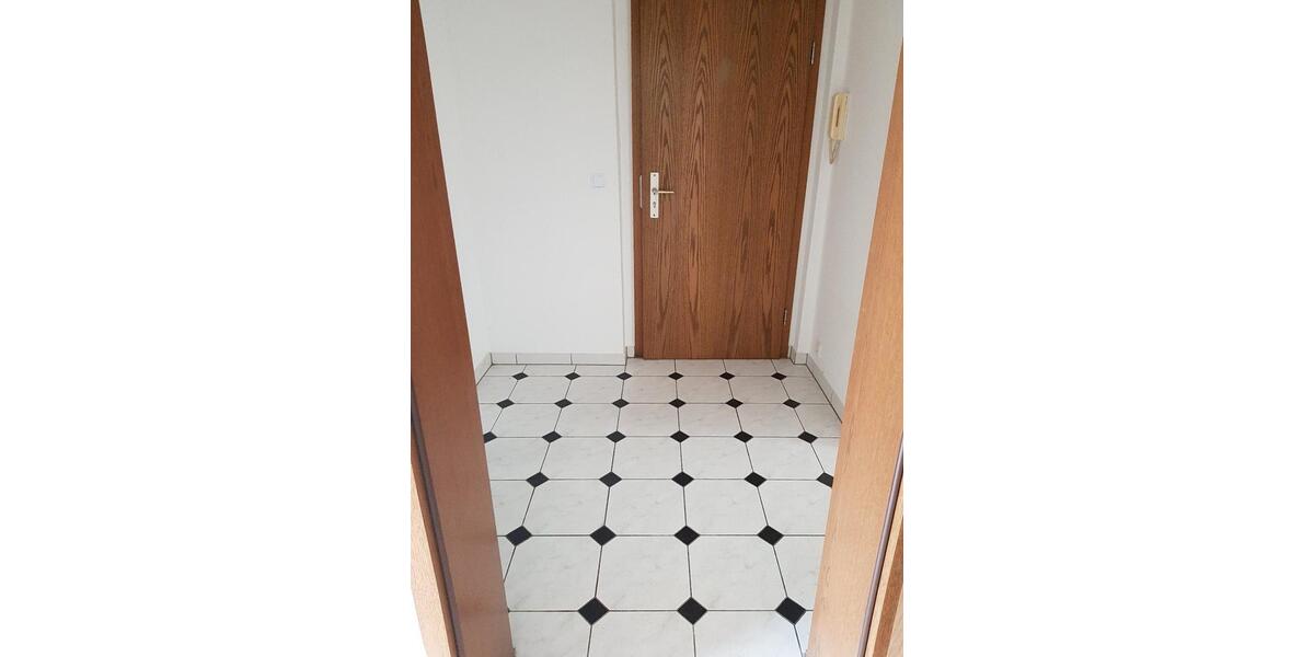 Erdgeschoßwohnung Frankenberg (Sachsen) - 2 Zimmer, 52 m&sup2;, 275&euro; | Angebot:23794085