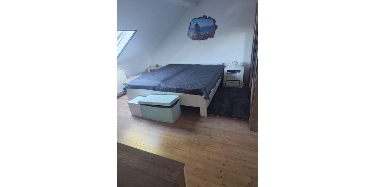 Dachgeschoßwohnung Waldbröl - 3 Zimmer, 80 m&sup2;, 650&euro; | Angebot:26424620