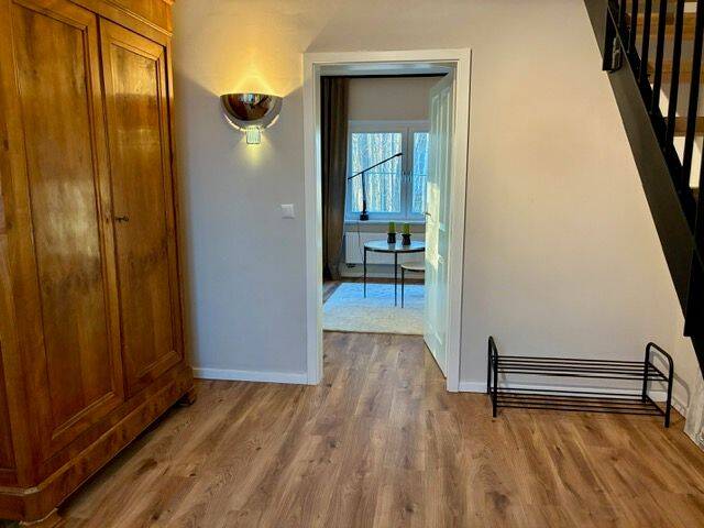 Einfamilienhaus Besdorf - 4 Zimmer, 160 m&sup2;, 2.200&euro; | Angebot:26017214