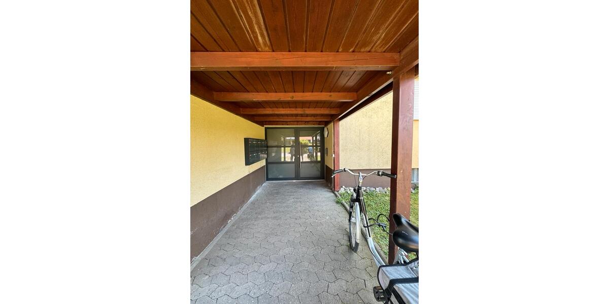 Etagenwohnung Bad Windsheim - 2 Zimmer, 89 m&sup2;, 830&euro; | Angebot:26432486