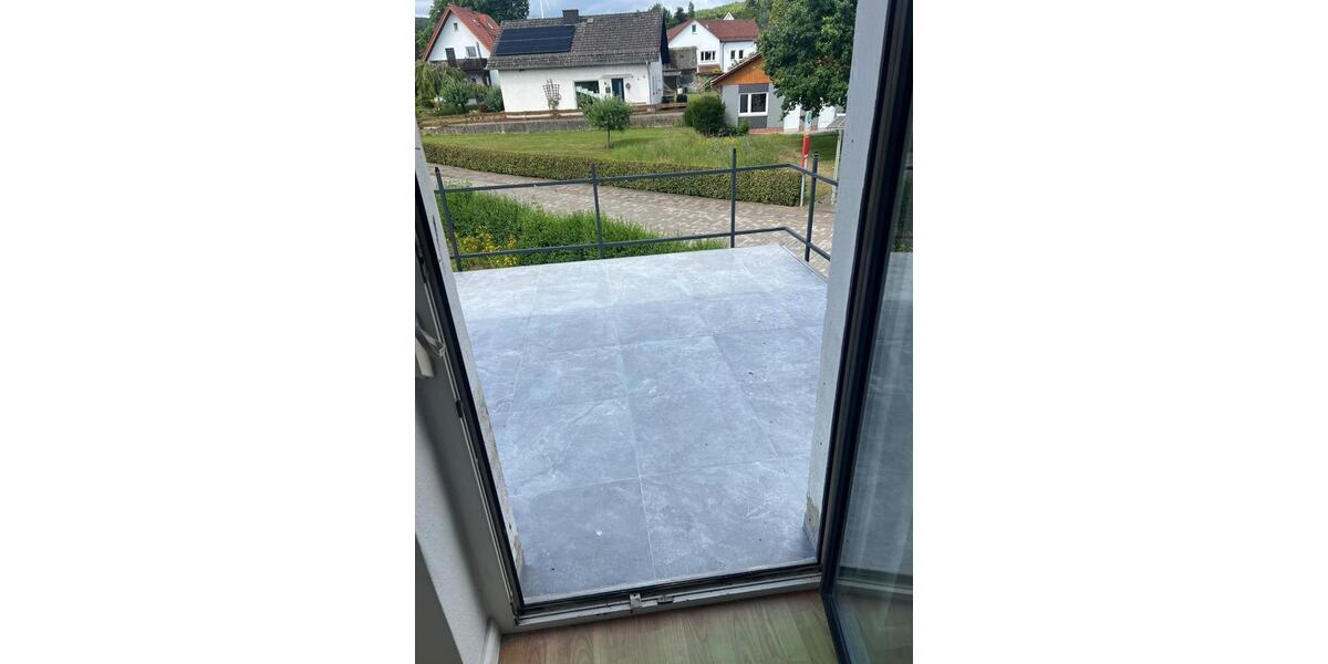 Etagenwohnung Lügde - 3 Zimmer, 83 m&sup2;, 650&euro; | Angebot:22254470