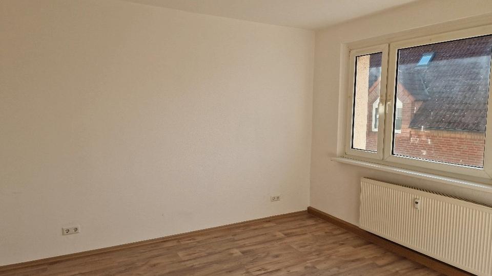 Etagenwohnung Malchin - 2 Zimmer, 48 m&sup2;, 350&euro; | Angebot:25342953