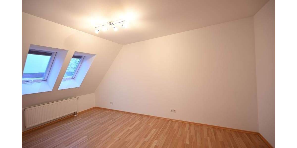 Gepflegte Doppelhaushälfte mit Doppelgarage in ruhiger Wohnlage! 92355 Velburg 4 zimmer