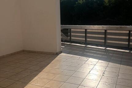 Wohnung Völklingen - 3 Zimmer, 85 m&sup2;, 650&euro; | Angebot:27666536