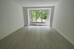 großzügige 2,5-Zimmer-Wohnung in ruhiger Lage
