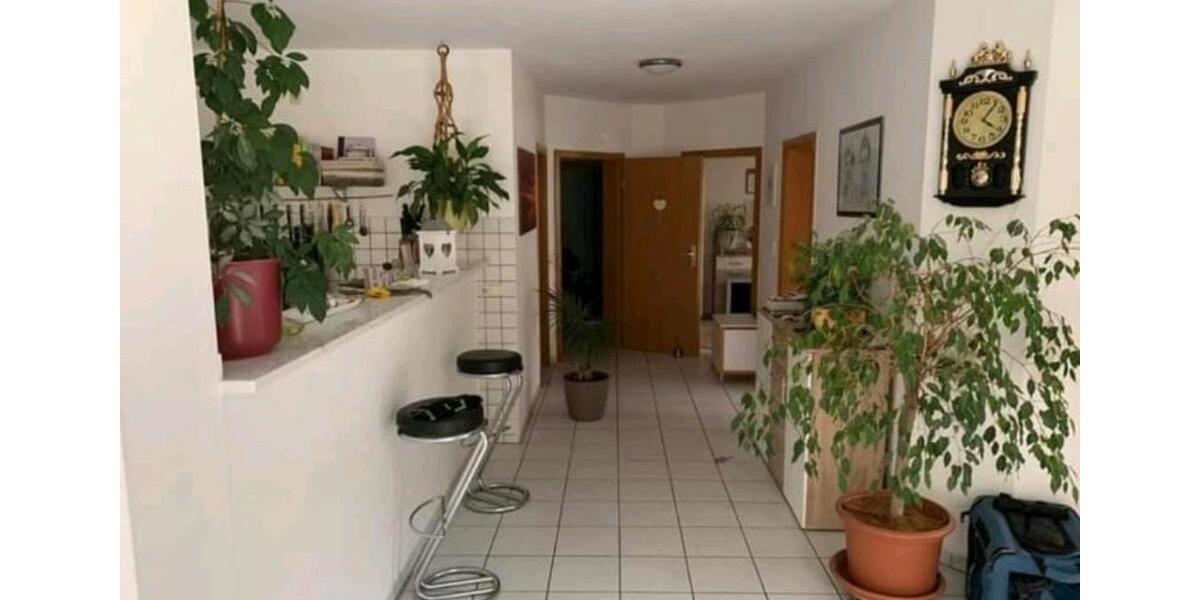 Etagenwohnung Bitz - 3 Zimmer, 96 m&sup2;, 900&euro; | Angebot:26525463