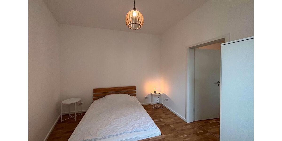 Erdgeschoßwohnung Krefeld - 2 Zimmer, 37 m&sup2;, 550&euro; | Angebot:26039363