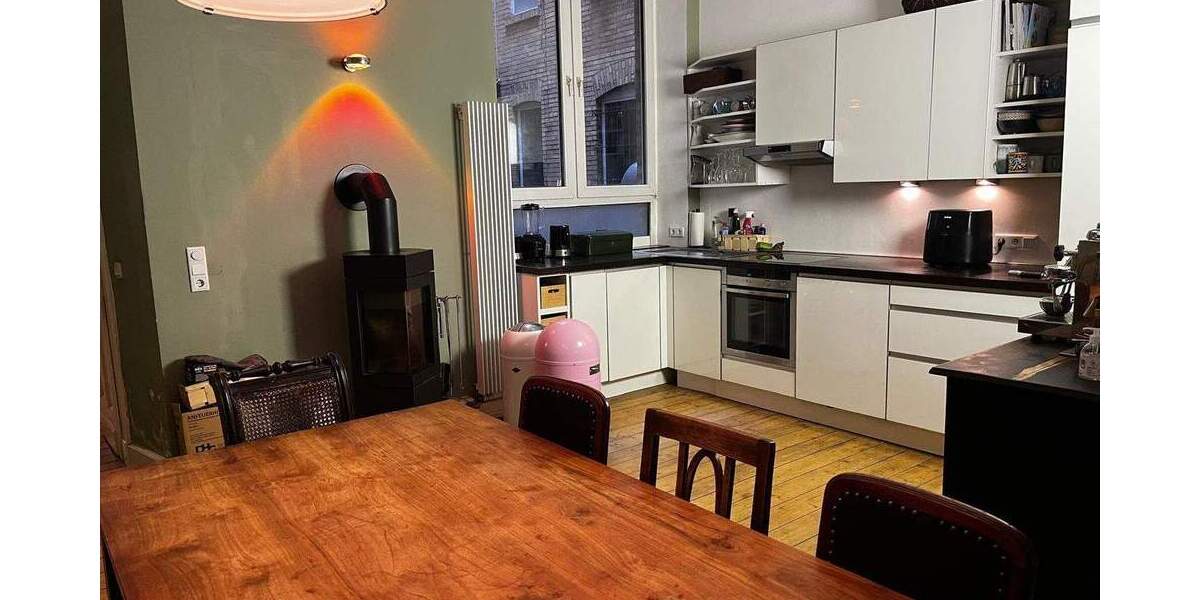 Etagenwohnung Köln Neustadt-Nord - 3 Zimmer, 90 m&sup2;, 1.600&euro; | Angebot:25268833