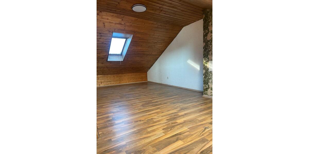 Einfamilienhaus Röthenbach an der Pegnitz - 2 Zimmer, 60 m&sup2;, 800&euro; | Angebot:26286809