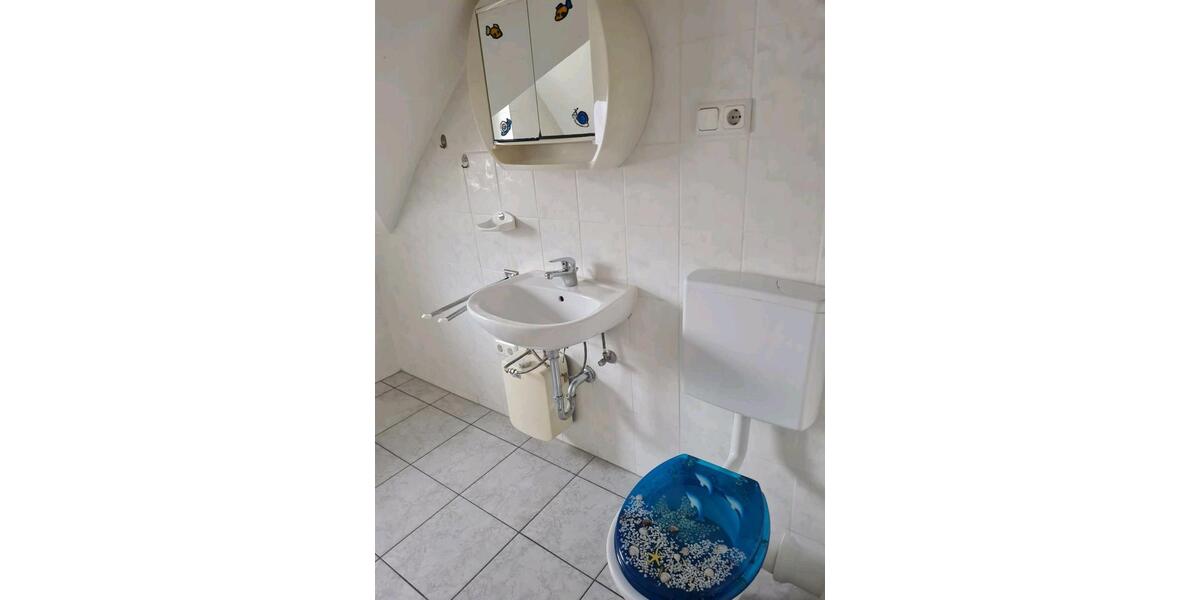 Dachgeschoßwohnung Niederfischbach - 3 Zimmer, 84 m&sup2;, 800&euro; | Angebot:24153226