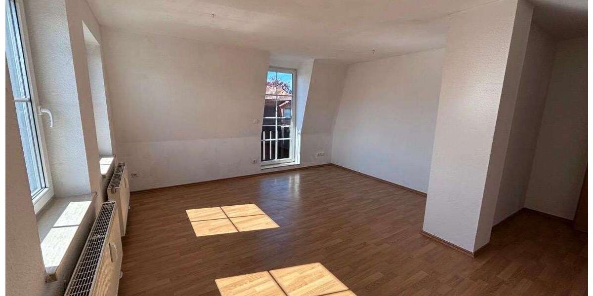 Etagenwohnung Löbau - 3 Zimmer, 68 m&sup2;, 476&euro; | Angebot:26649869