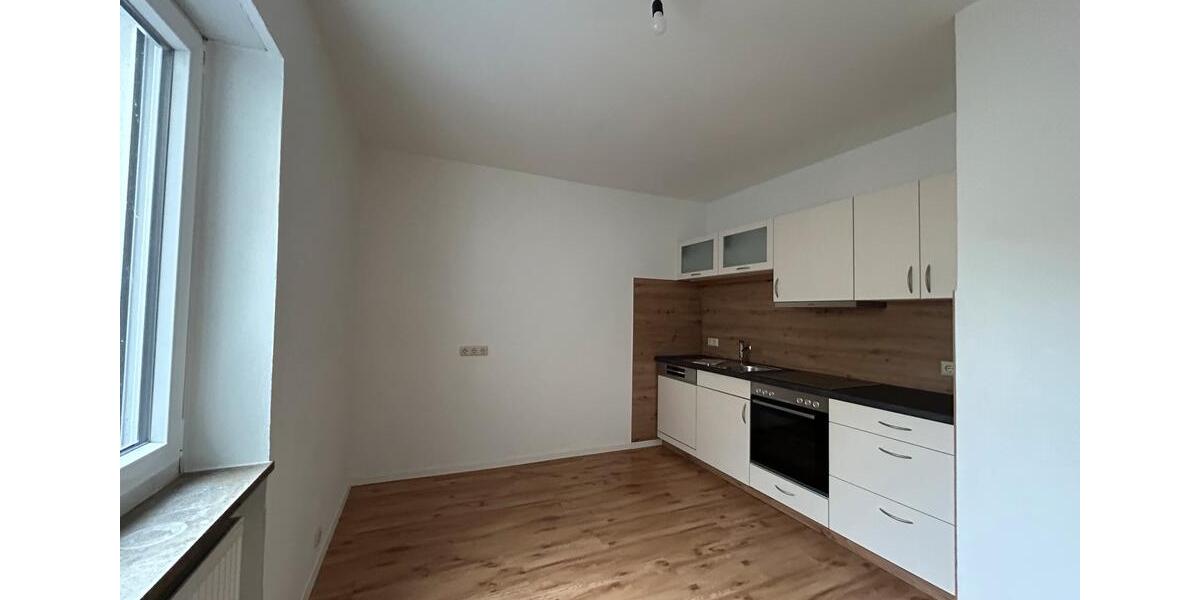 Etagenwohnung Tirschenreuth - 2 Zimmer, 61 m&sup2;, 690&euro; | Angebot:24639013
