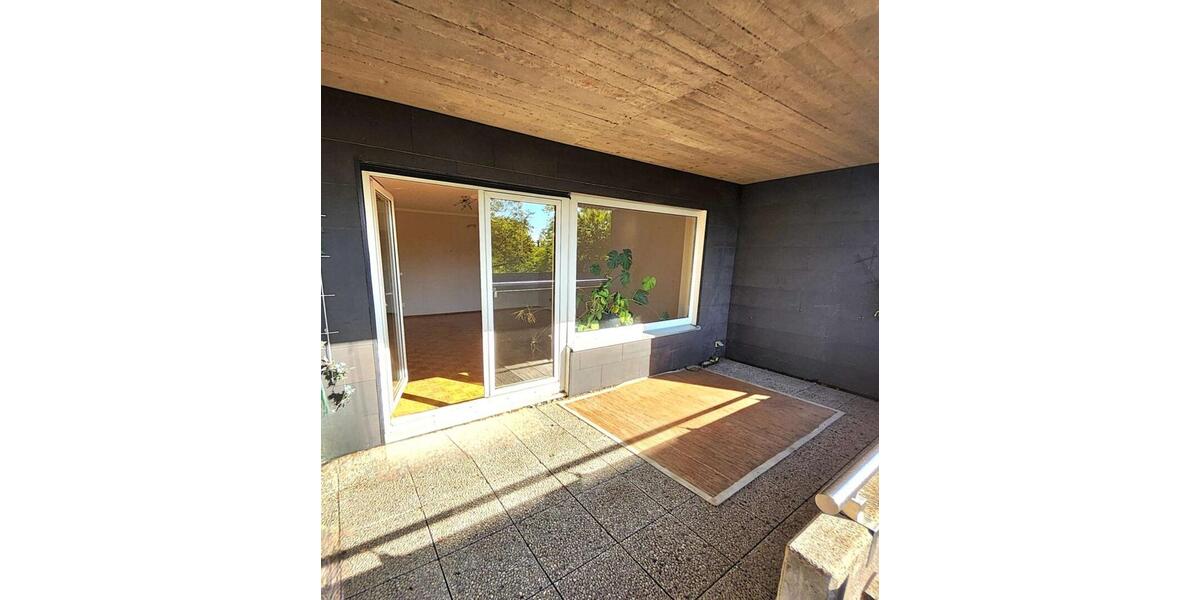 Etagenwohnung Köln Kalk - 4 Zimmer, 111 m&sup2;, 1.500&euro; | Angebot:26705743