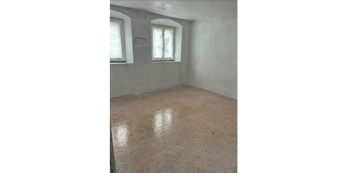 Neugründung 4er WG Erdgeschoss hinter ev. Kirche 4 zimmer