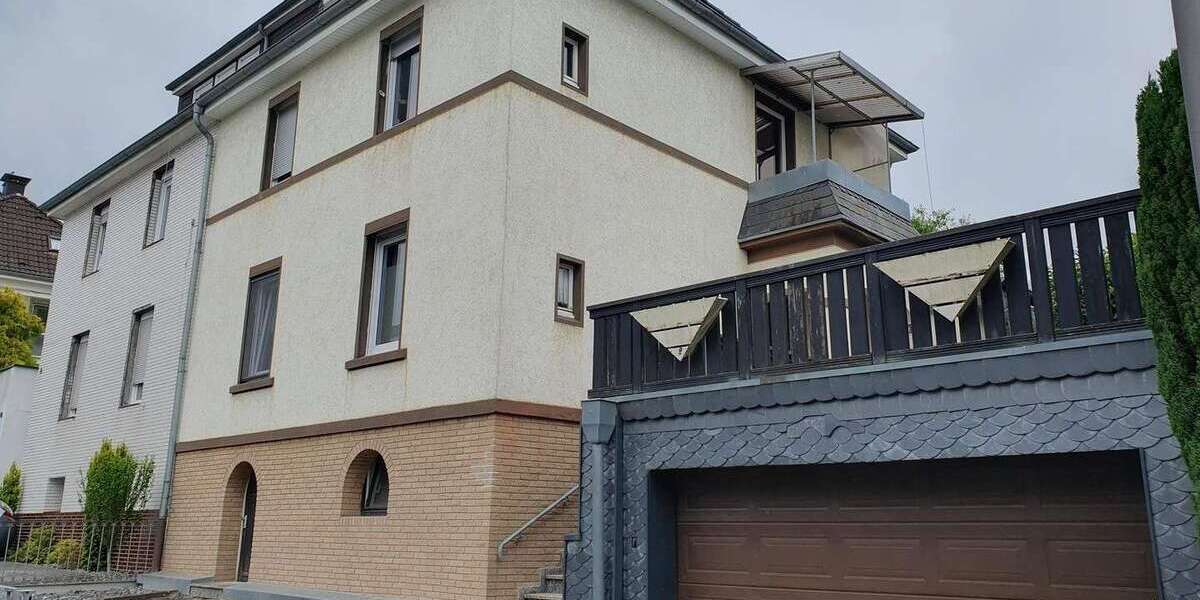 Einfamilienhaus Velbert Pöthen - 5 Zimmer, 159 m&sup2;, 1.700&euro; | Angebot:27335986