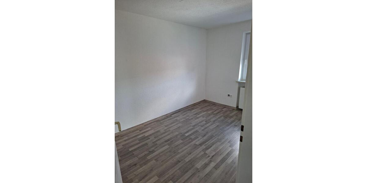 Etagenwohnung Westerheim - 4 Zimmer, 95 m&sup2;, 1.200&euro; | Angebot:26507638
