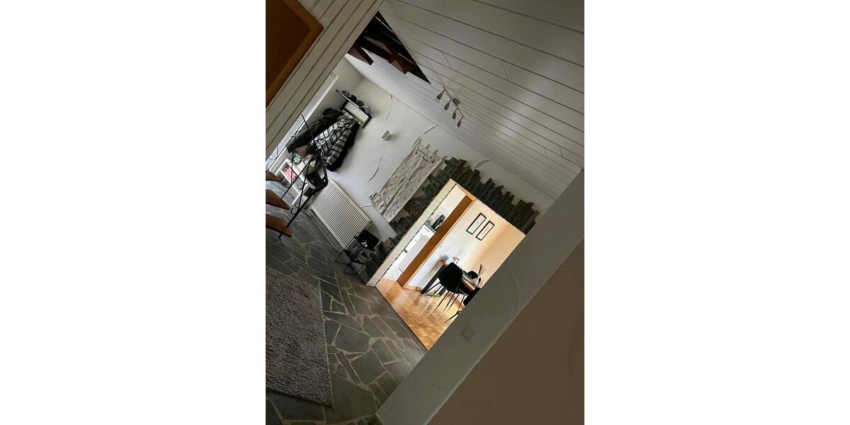 Etagenwohnung Warburg - 3 Zimmer, 100 m&sup2;, 850&euro; | Angebot:26648930