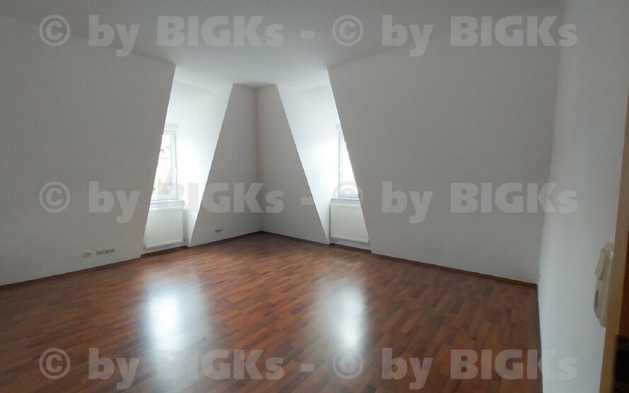 BIGKs - Zella-Mehlis: 3 Zimmer Wohnung, Wannenbad (;-)