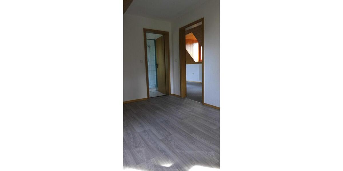 Dachgeschoßwohnung Stadtallendorf - 1.5 Zimmer, 50 m&sup2;, 400&euro; | Angebot:26521796