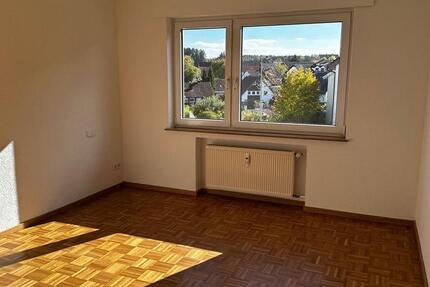Helle 4-Zimmer-Wohnung – frisch renoviert, 86 m² zu vermieten zimmer