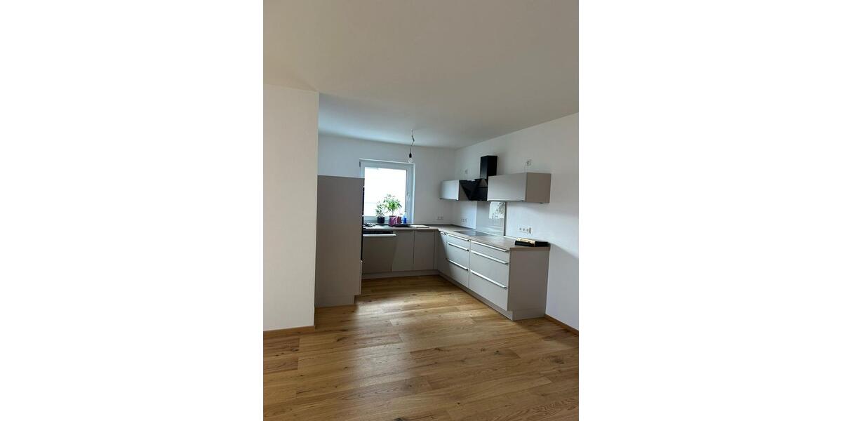 Erdgeschoßwohnung Büchlberg - 3 Zimmer, 90 m&sup2;, 910&euro; | Angebot:24751439
