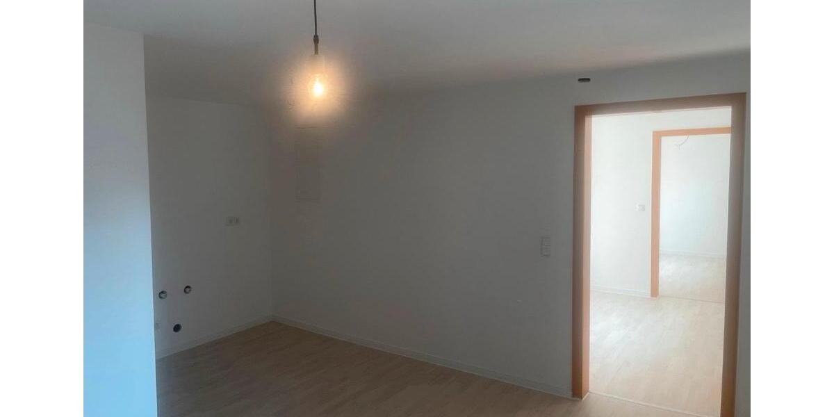 Etagenwohnung Siegen - 2 Zimmer, 55 m&sup2;, 500&euro; | Angebot:25258841