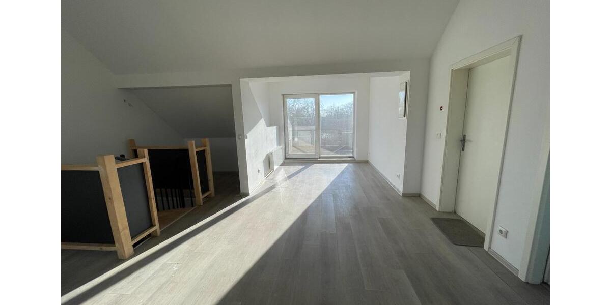 Maisonettenwohnung Großpösna - 4 Zimmer, 100 m&sup2;, 900&euro; | Angebot:24604074