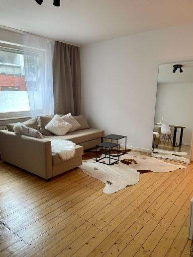 Etagenwohnung Duisburg Neudorf-Süd - 2 Zimmer, 53 m&sup2;, 390&euro; | Angebot:26712682